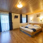 Hotel-gasthof Sonnenbichl Gæstehus 3*