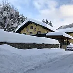 Hotel-gasthof Sonnenbichl Gæstehus