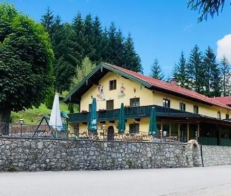 Hotel-gasthof Sonnenbichl Oberwössen