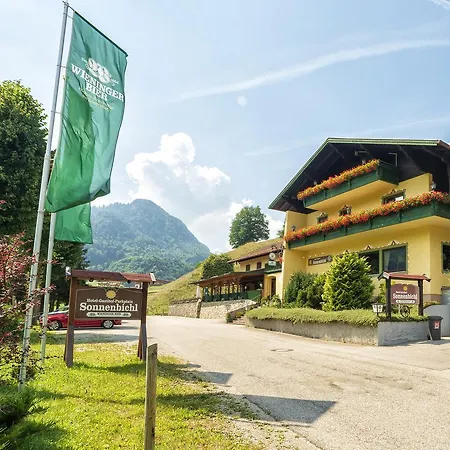 Hotel-gasthof Sonnenbichl Guest house Oberwoessen
